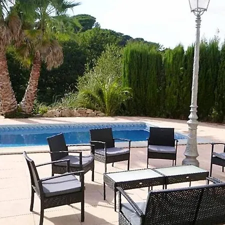 Villa Denis Apart 2 Apartamento *